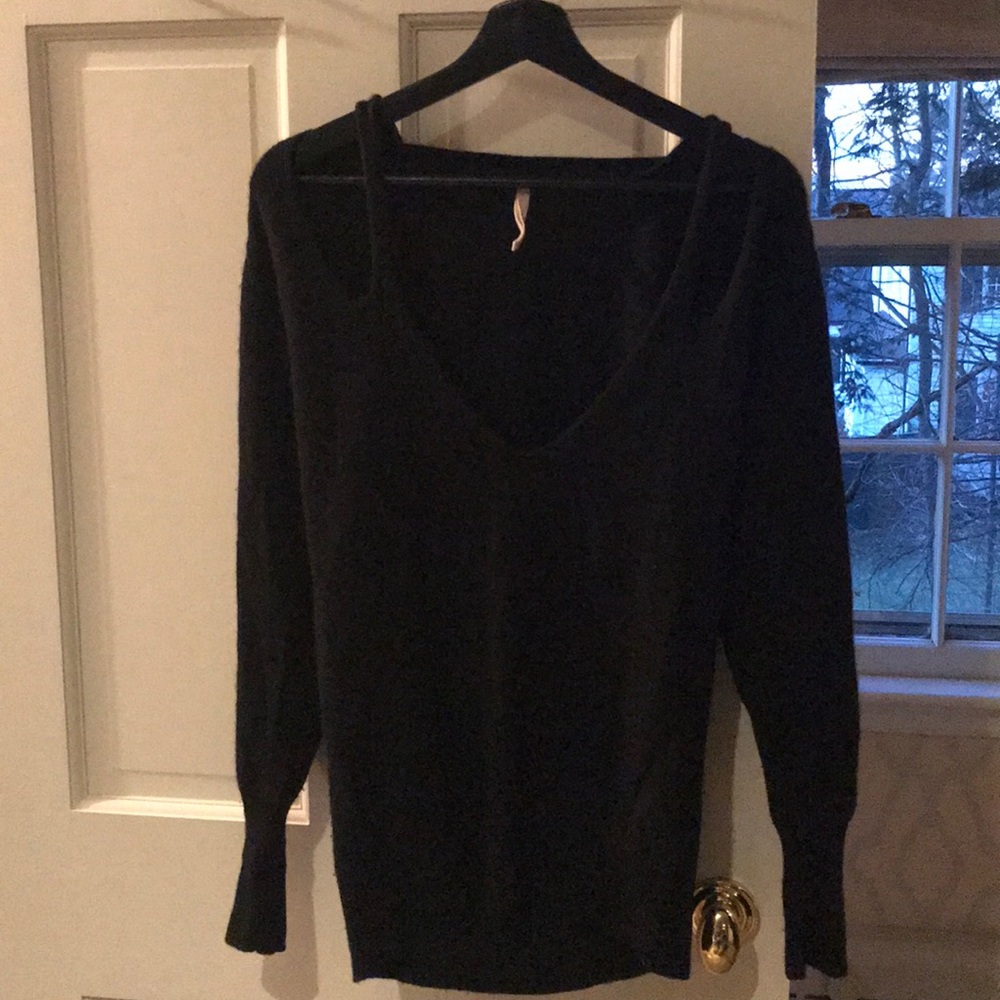 Nanette Lepore black cashmere sweater